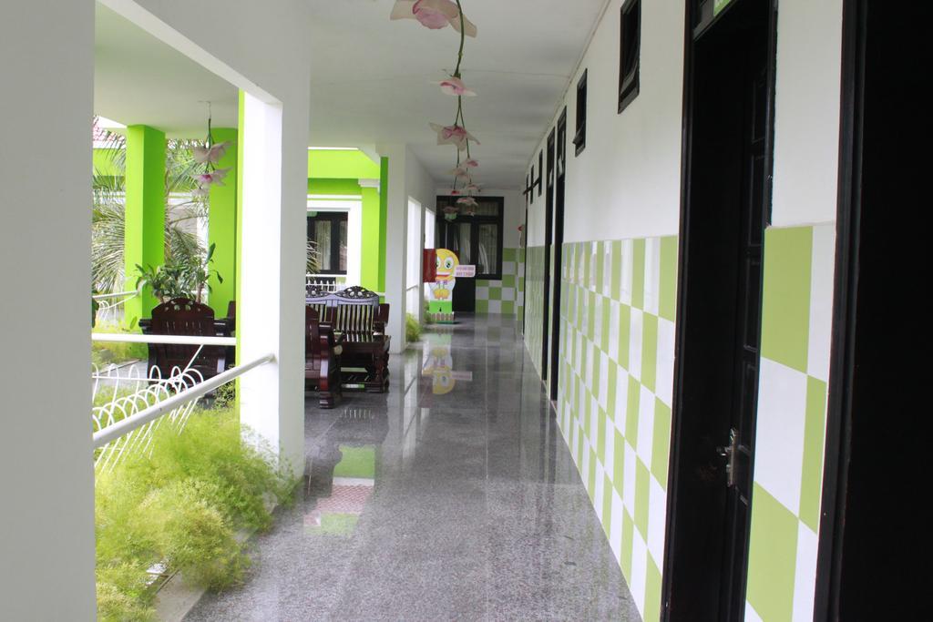 Ngoi Nha Xanh Hotel Da Nang Exterior photo
