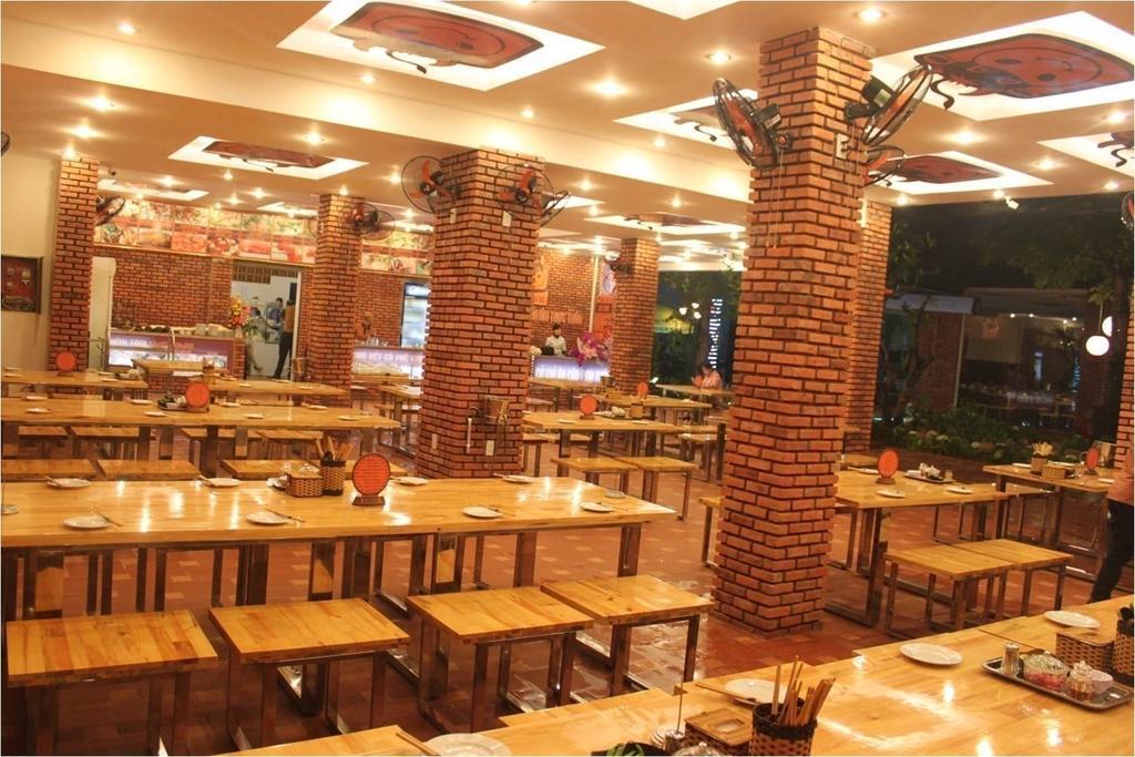 Ngoi Nha Xanh Hotel Da Nang Exterior photo